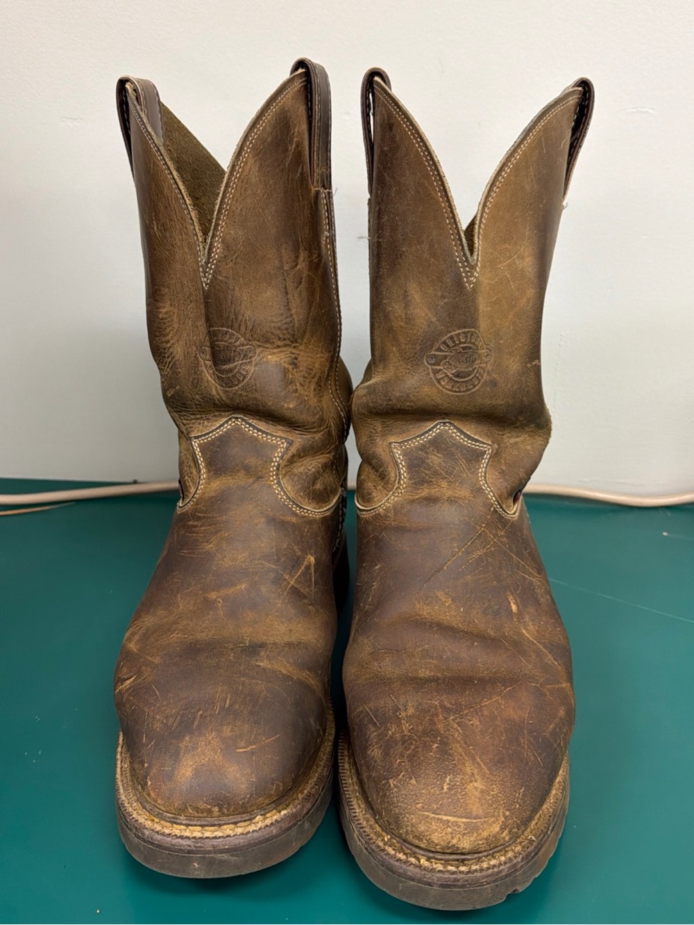 Justin Boots Brown Distressed Leather Western Work Boots